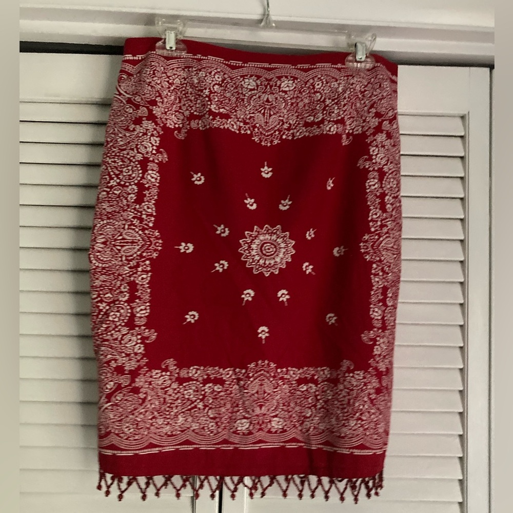 Crossing Pointe Red Bandana Patterned Skirt w/Beaded Hem Size 12